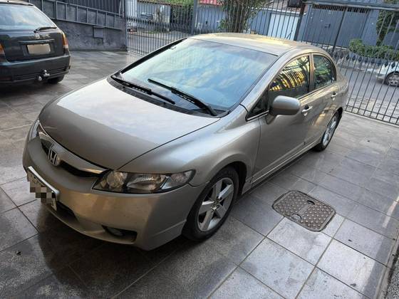 HONDA CIVIC 1.8 LXS 16V FLEX 4P MANUAL HONDA CIVIC 1.8 LXS 16V FLEX 4P MANUAL